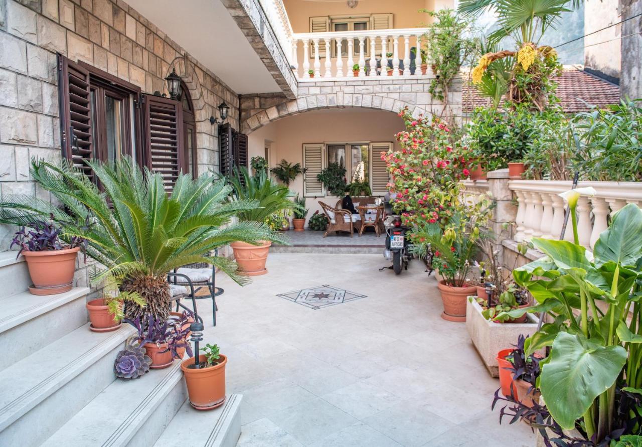 S&P City Center Apartments Kotor Zewnętrze zdjęcie